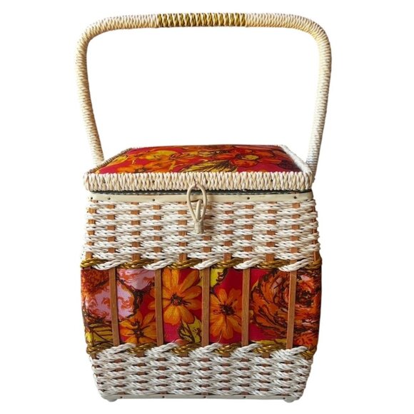 Singer Other - Singer Sewing Basket With Clear Plastic Insert Vintage 1970s Wicker Orange Pink